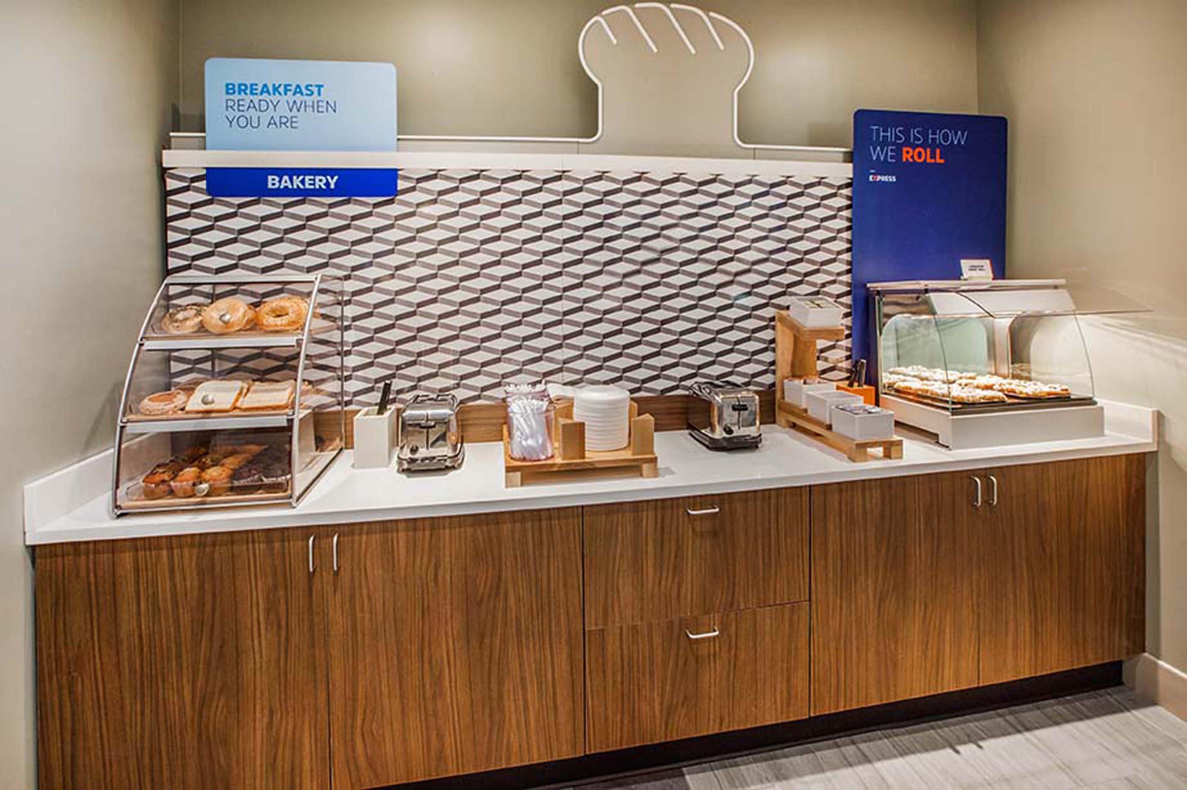Holiday Inn Express & Suites Laurel By Ihg Extérieur photo