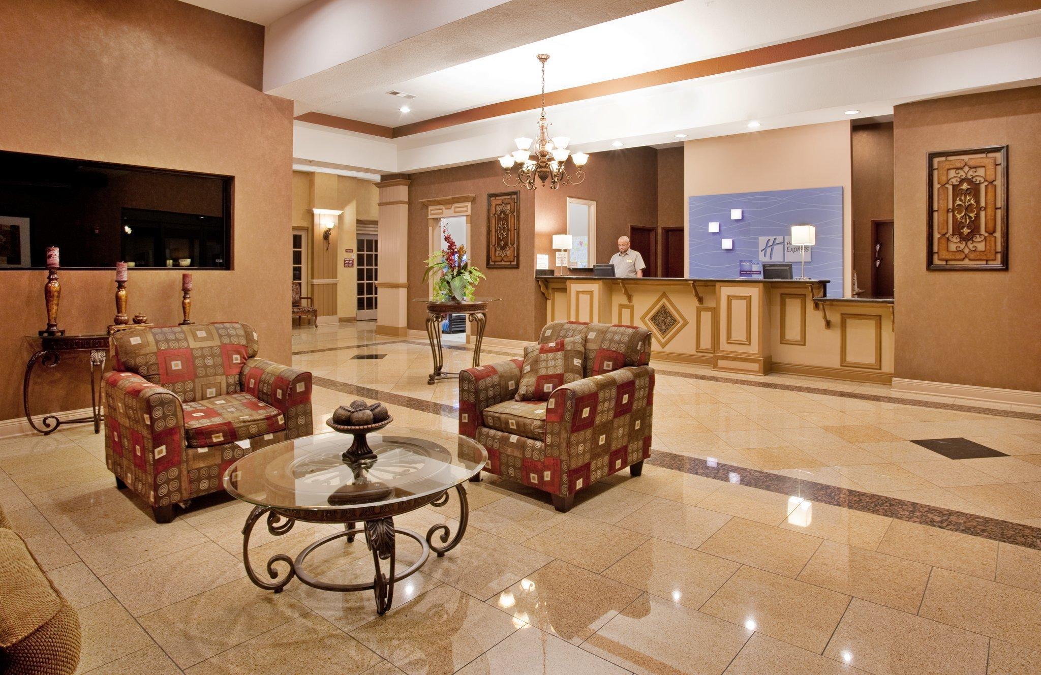 Holiday Inn Express & Suites Laurel By Ihg Extérieur photo