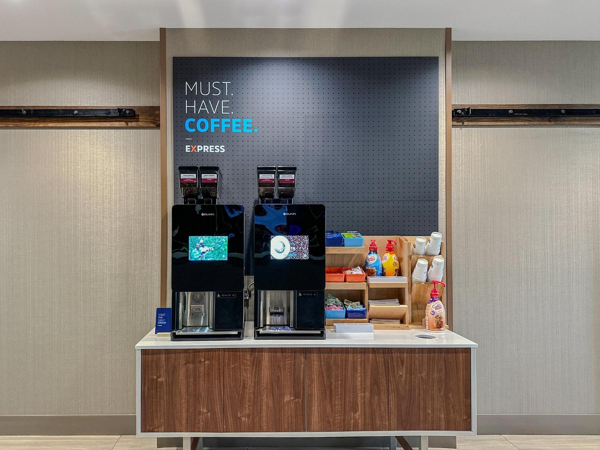 Holiday Inn Express & Suites Laurel By Ihg Extérieur photo
