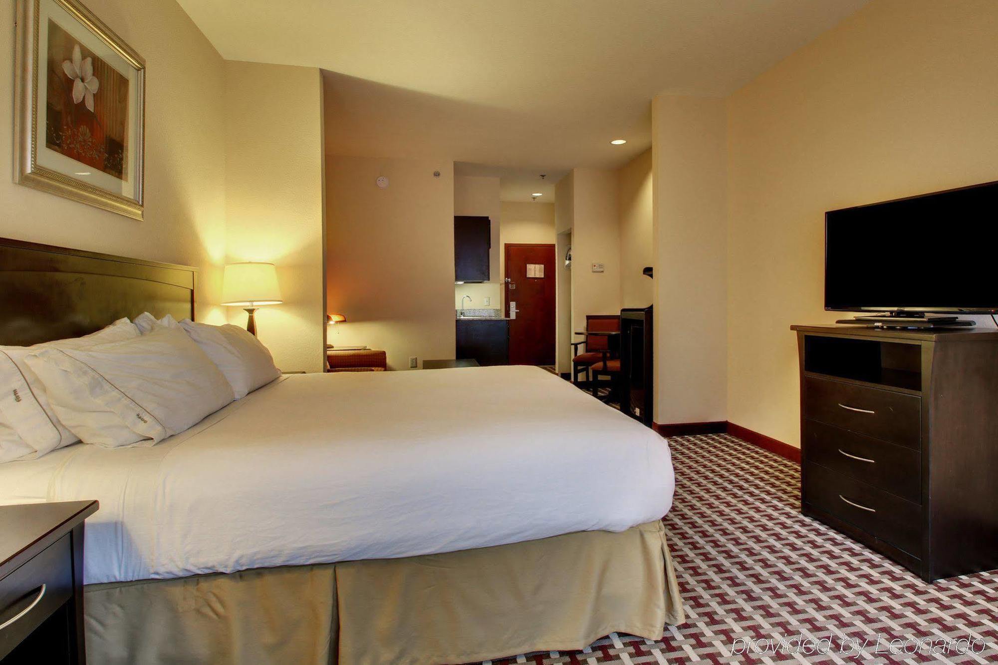 Holiday Inn Express & Suites Laurel By Ihg Extérieur photo