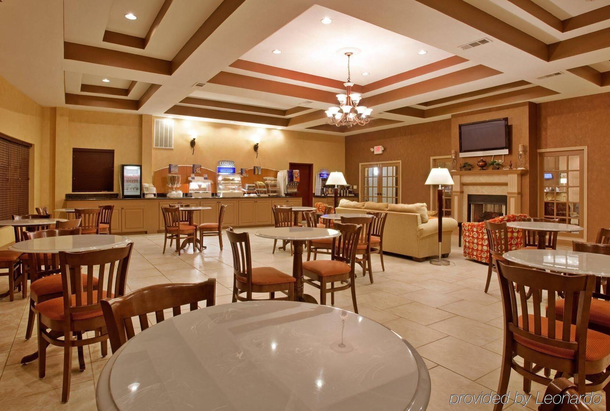 Holiday Inn Express & Suites Laurel By Ihg Extérieur photo
