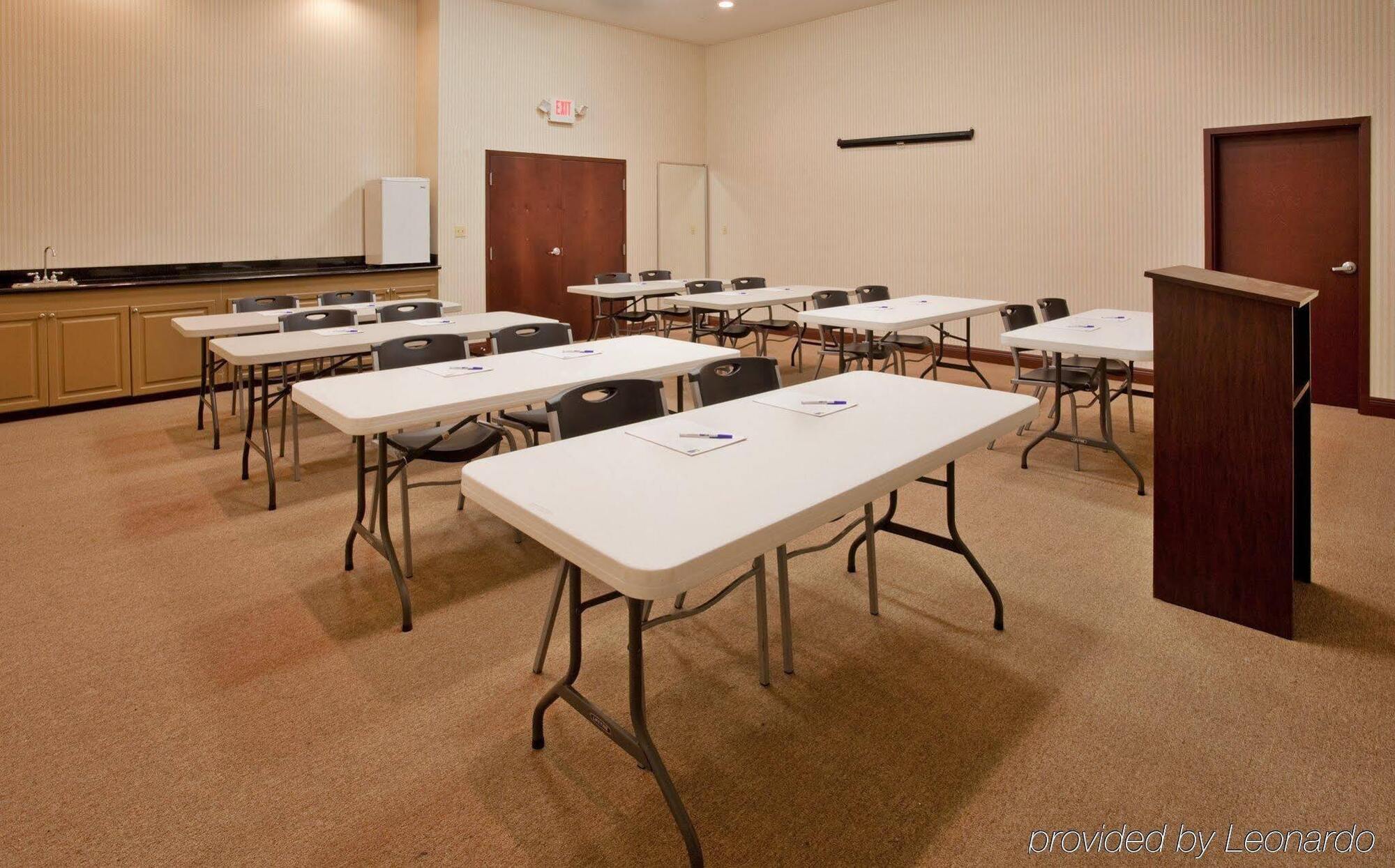 Holiday Inn Express & Suites Laurel By Ihg Extérieur photo